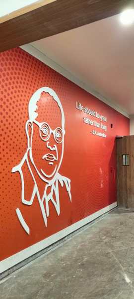 WALL GRAPHICS & GLASS FILM